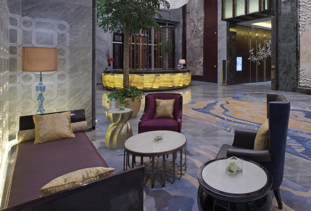 Отель Pullman Yantai Center Экстерьер фото