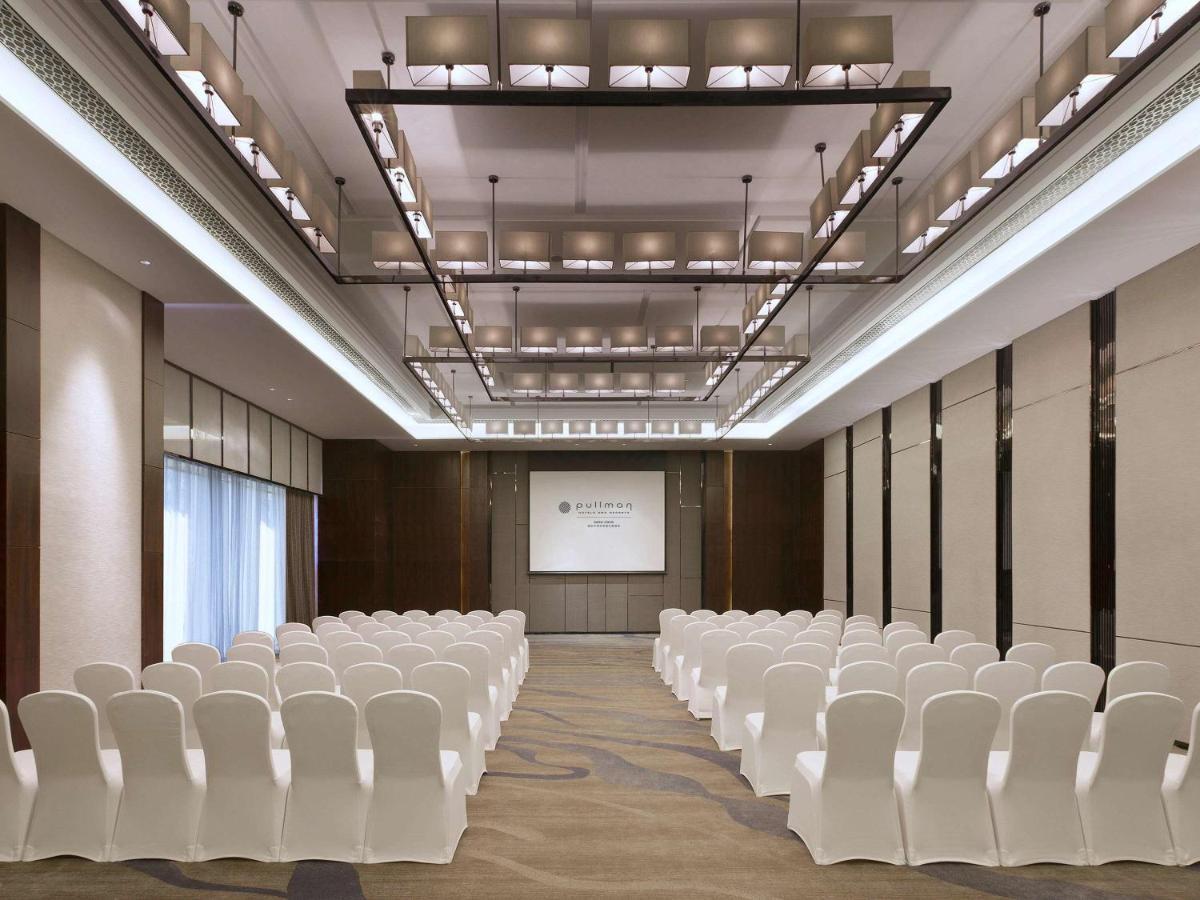 Отель Pullman Yantai Center Экстерьер фото